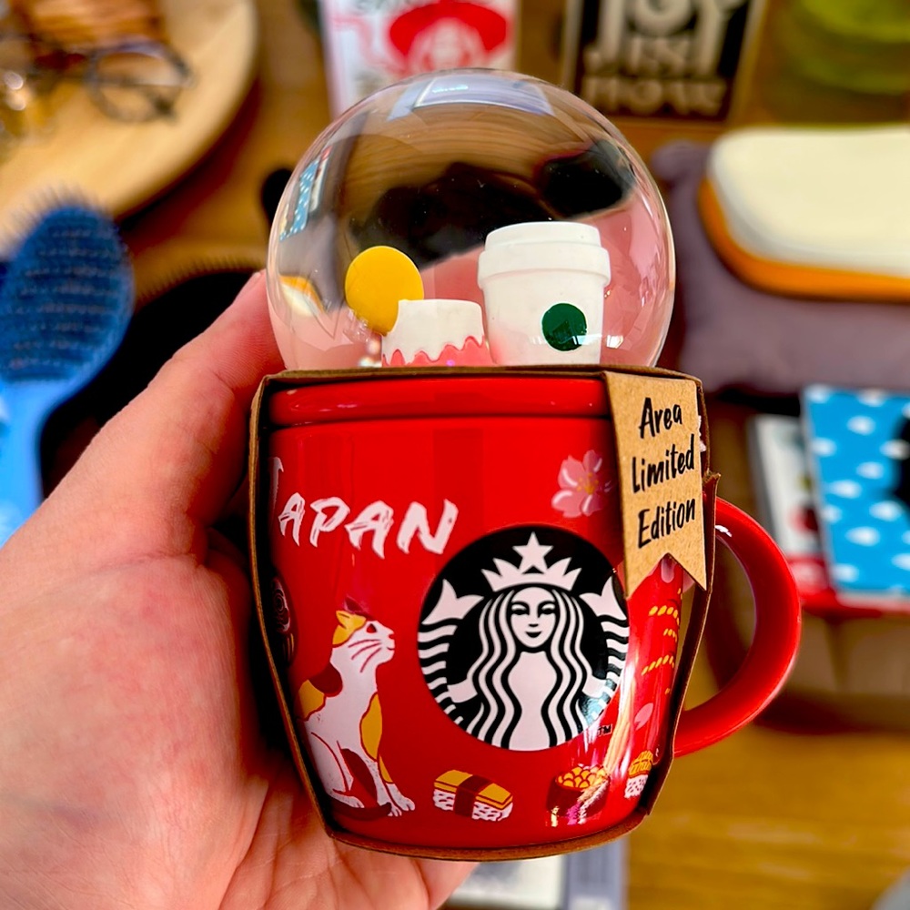 Area Limited edition Starbucks snow globe cup from Japan